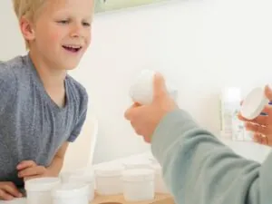 Auditive Wahrnehmung und Verarbeitung (Hörmemory)